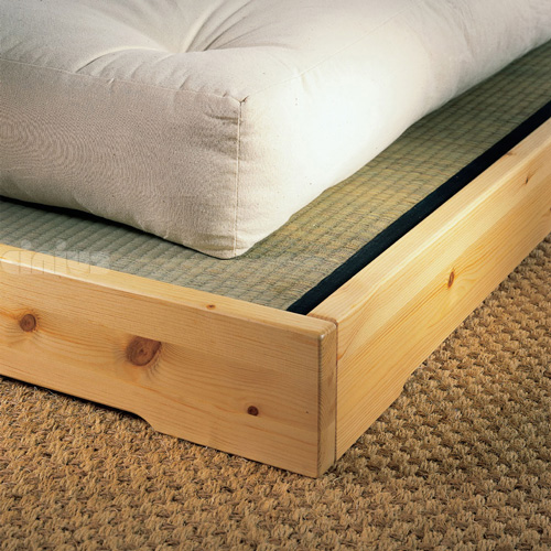 Letto basso Nokido di Cinius con tatami in stile giapponese, dettaglio