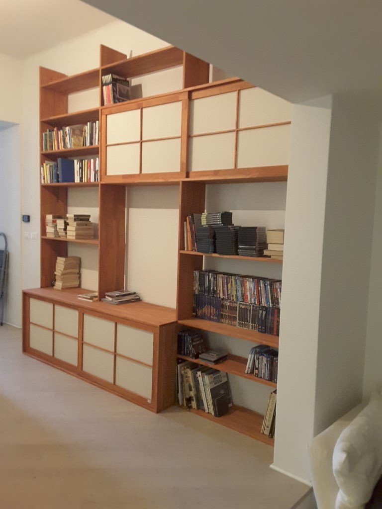 Libreria rossa